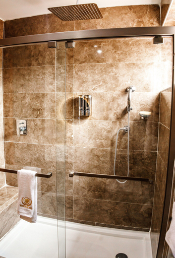 Bathroom 5, Swiss International Rancho Valeria, Warri South
