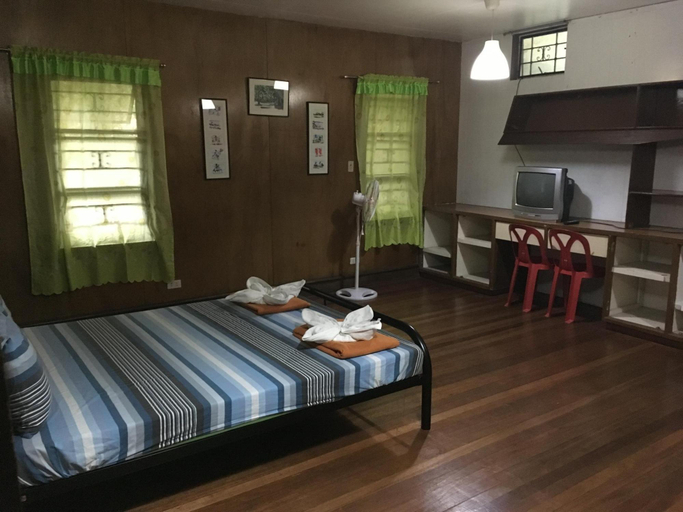 Bedroom, 1896 Bed and Breakfast, Baguio City