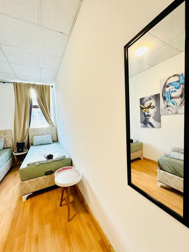 Room 4, Cityside Two Bedroom Apt Budget Stay, Wien