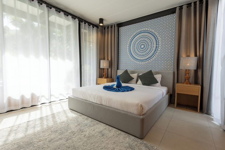 Room 4, 6Br Modern Designer Furniture Gym V62, Pulau Phuket