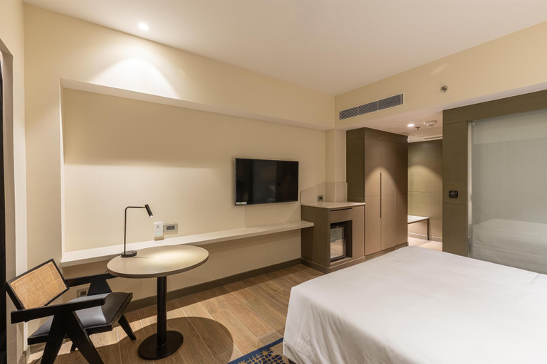 Room 4, Radisson Hotel Phagwara, Shahid Bhagat Singh Nagar
