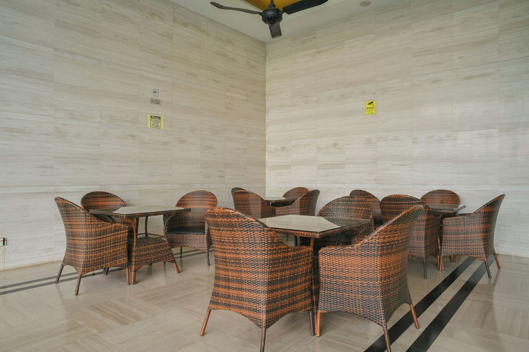 Food & Drinks, Casa Residency Apartment, Kuala Lumpur