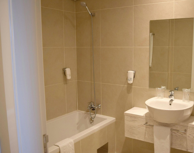 Bathroom 5, Hotel Solar Bom Jesus, Santa Cruz