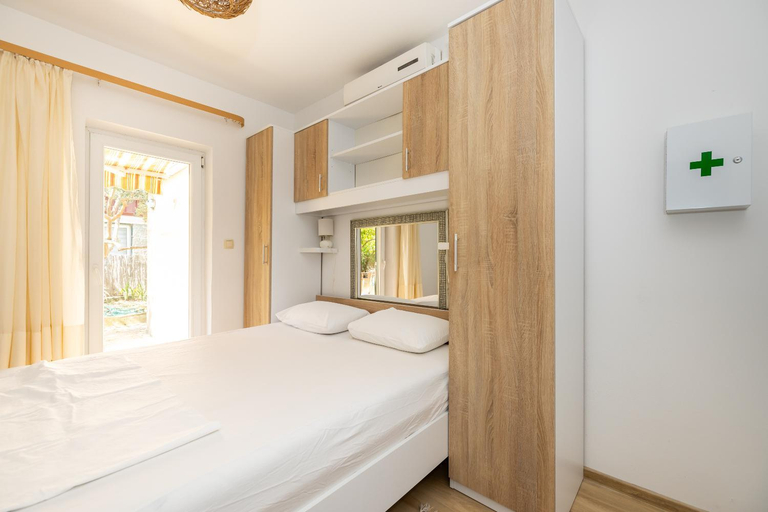 Bedroom 2, tiho's apartments, Split