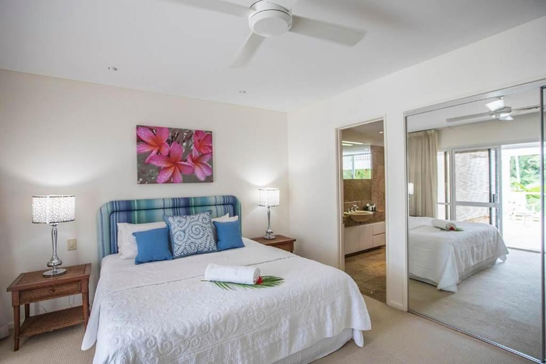 Bedroom, Port Douglas Mirage Villa, Douglas