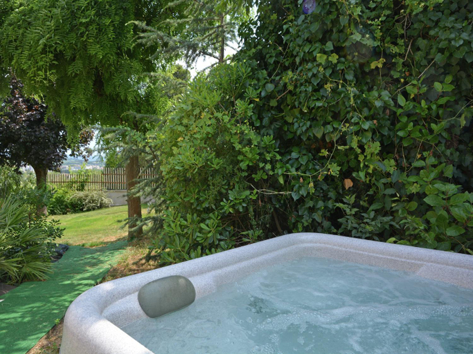 Sport & Beauty 2, Spacious Villa Retreat in Carcassonne, Aude