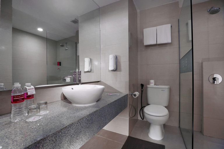 2, Yusra Inn Hotel Bekasi, Bekasi