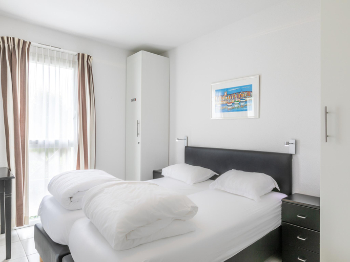 Bedroom, Villa in France with Private Pool Garden, Vendée