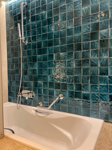 Bathroom 5, Hotel Belvedere Fourati, Bab Bhar