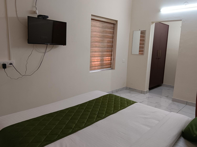 Bedroom 2, Greenview Royal Stay , Ernakulam