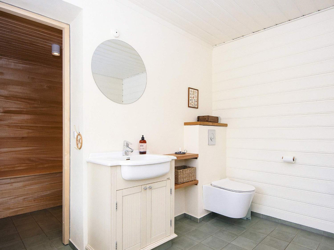 Bathroom 3, person holiday home in Grenaa, Norddjurs