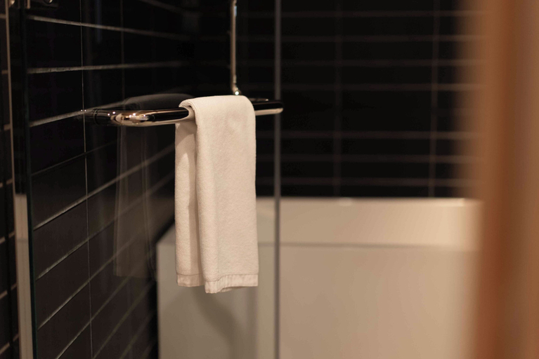 Bathroom 5, Asuite Hakata by ASUMIRU, Fukuoka