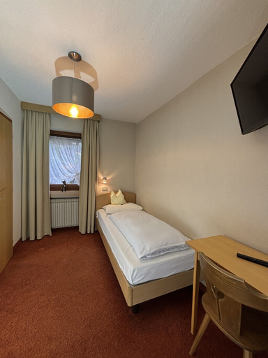 Bedroom 3, Ciasa Nives, Bolzano