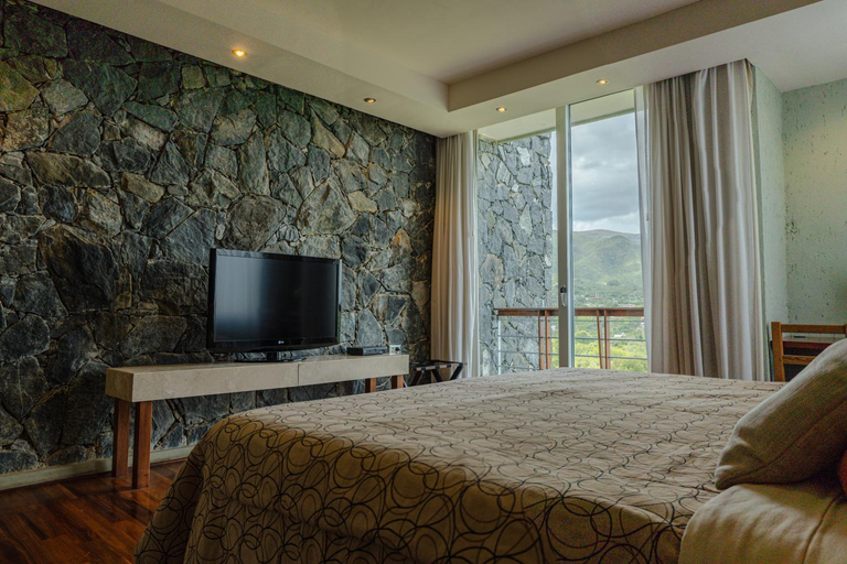 Bedroom 3, Hotel and Spa Tres Pircas, Punilla