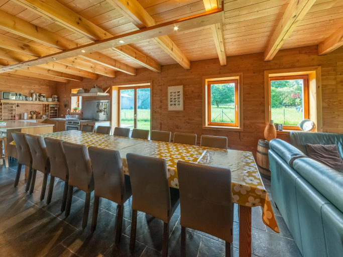 Food & Drinks, Villa in Freyneux with Garden, Luxembourg
