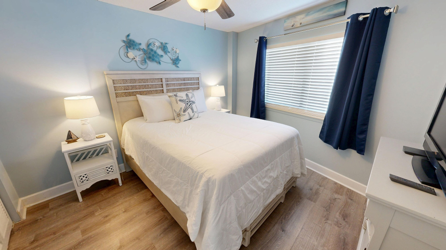 Room 5, Mainsail 255 3 Bedroom Condo, Walton