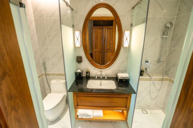 Bathroom 4, Imperial Hotel Lang Son, Lạng Sơn