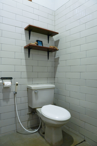 Bathroom 4, Rumah Canda, Bandung