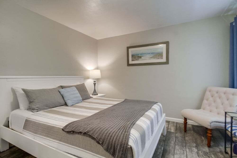 Bedroom 3, The Big House, San Diego