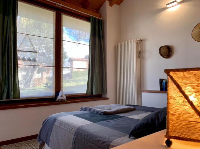 Bedroom, Il Granaio - Historic Molino Maufet Watermill - Lake Como, Lecco