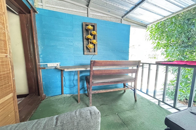 Terrace/patio 2, Sunshiny-BB Hostel near Punnavithi BTS station, Bang Na