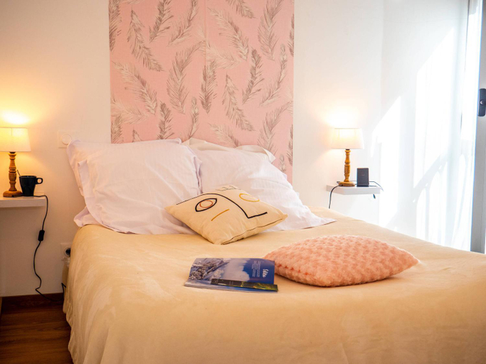 Bedroom 2, Gite de Sylvie, Ariège