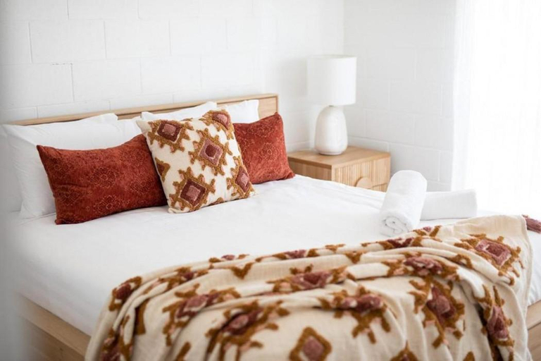 2, The Monty, Surf Coast - West
