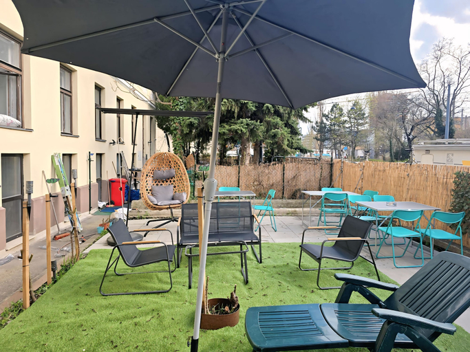 Garden 4, Modern 2BR Apartment Near Millennium, Wien