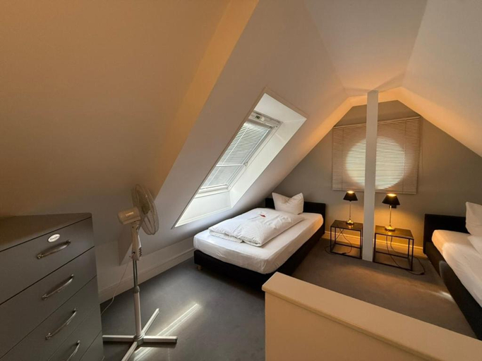 Bedroom 2, Hotel Village, Osterholz