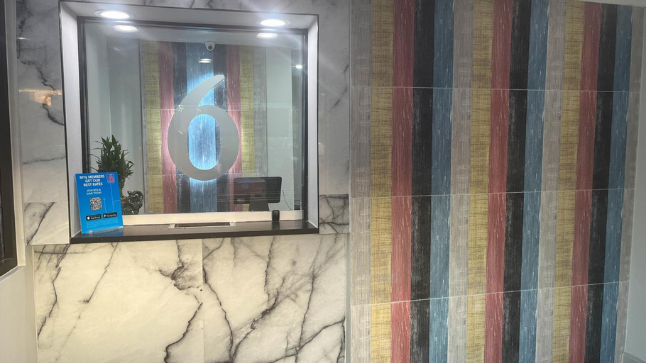 Lobby 3, Motel 6 Dallas, Tx – St. Augustine / Hwy 175, Dallas
