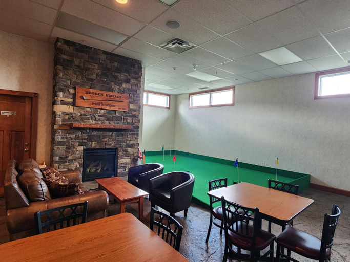 Others 4, Ramada by Wyndham Strasburg Dover, Tuscarawas