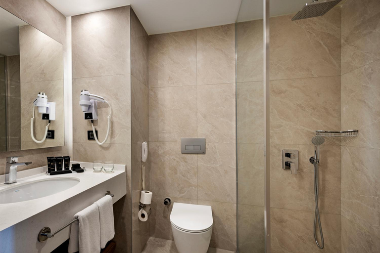 Bathroom, Dobedan Beach Resort Comfort , Manavgat