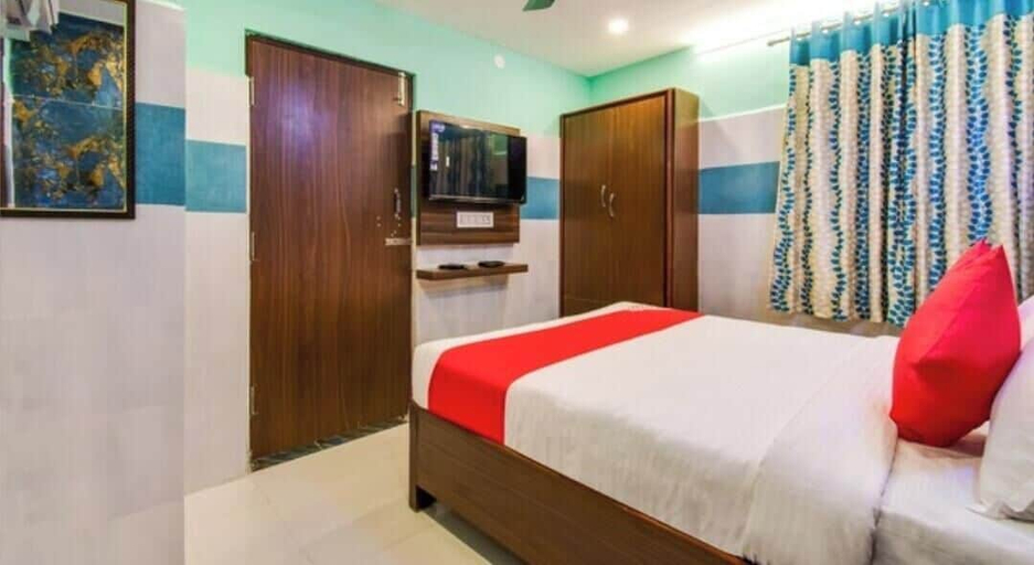 Bedroom 3, Hotel sri grand, Guntur