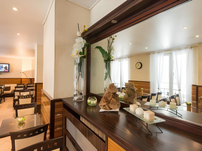 Food & Drinks 5, Hotel Byakko Nice, Alpes-Maritimes