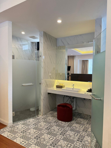 Bathroom 4, Phalai view hotel, Vangvieng