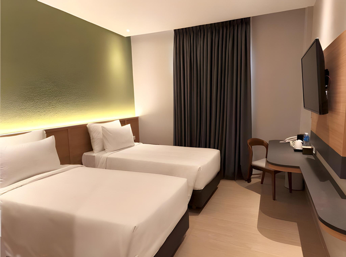 bedroom 6