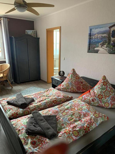 Bedroom 2, Hotel Auberge Restaurant, Barnim