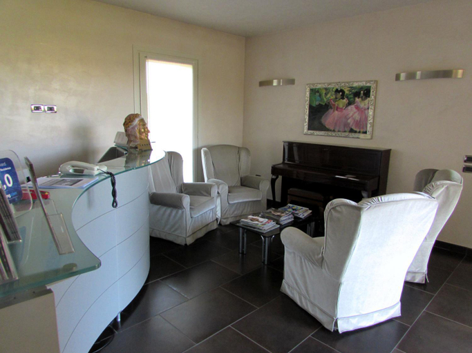 Public Area 3, Hotel Dante Residence, Mantua