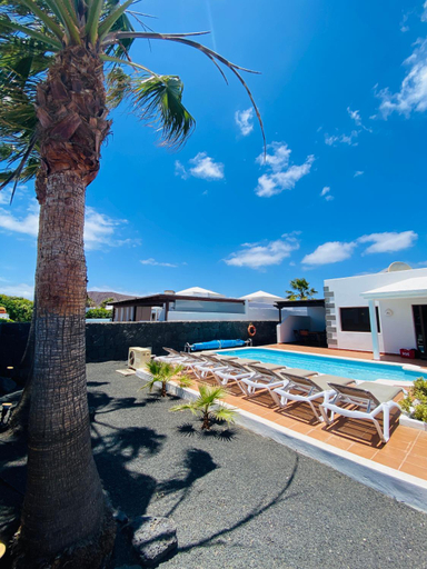 Exterior & Views 1, Villa Agatha, vacaciones en familia en Lanzarote, Las Palmas