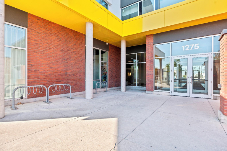 Others 5, Finch West Residence Suites – Hotel DUKE, Toronto