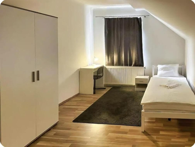 Bedroom 3, Adelin Vienna, Wien