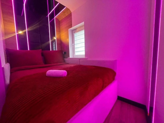 Bedroom 5, #5 TGHA Luxury One Bedroom Apartment in Athlone