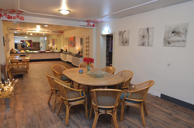 Food & Drinks 4, Exclusive group house in Winterberg in the forest, Hochsauerlandkreis