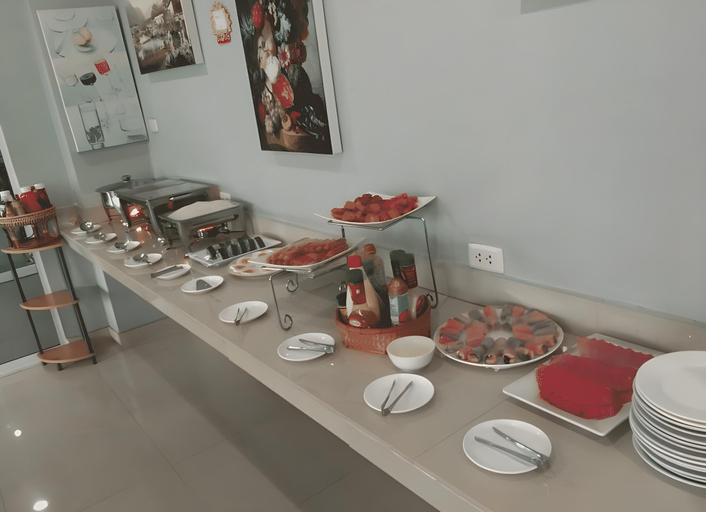 Food & Drinks 4, Ananya Residence, Muang Chon Buri