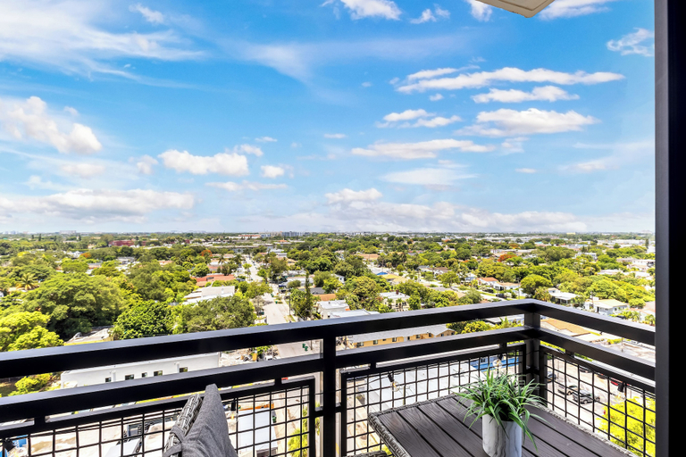 Property grounds 3, 3Bedroom 2 Bath Condo, Miami-Dade