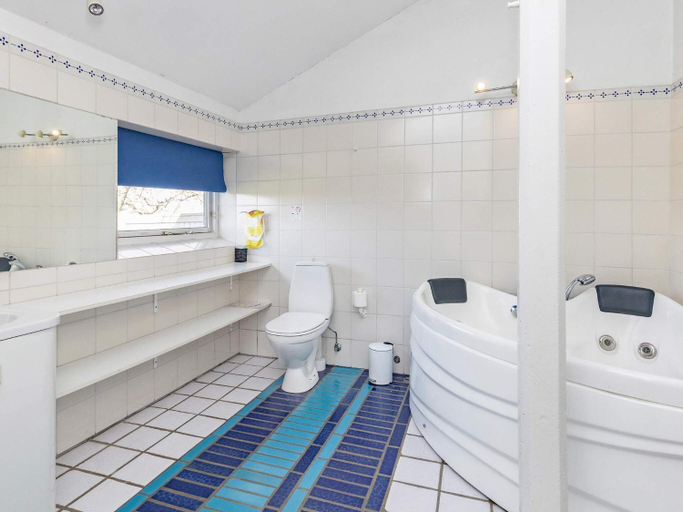 Bathroom 3, Scenic Retreat in Boddum - By Traum Ferienwohnungen, Thisted