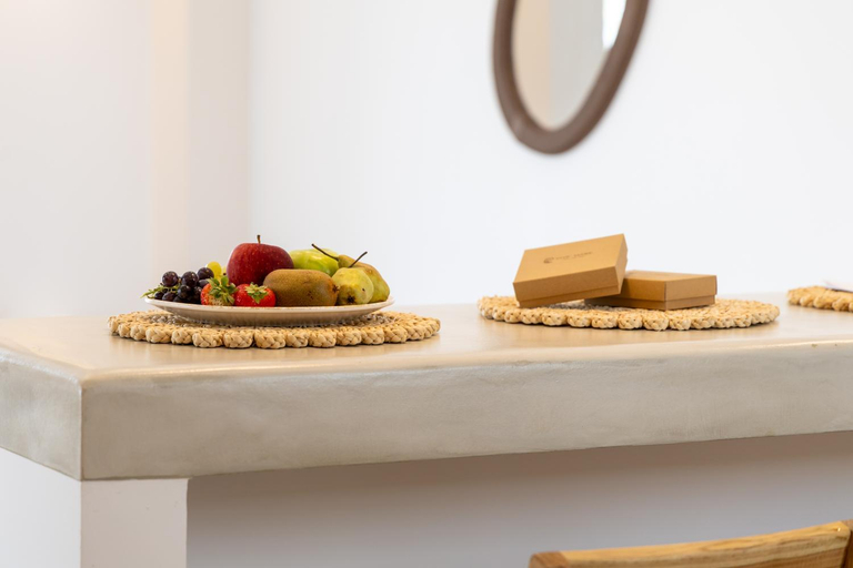 Food & Drinks 5, Vive Mare Milos, South Aegean