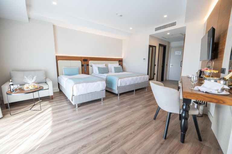 Bedroom 3, Side Moon Palace Hotel, Manavgat