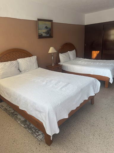 Room 4, Hotel Mesón del Bosque, Querétaro