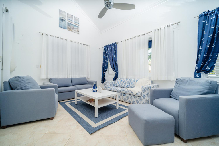5, A Guest Dream Villa Blue at Punta Cana Village, Salvaleon de Higuey
